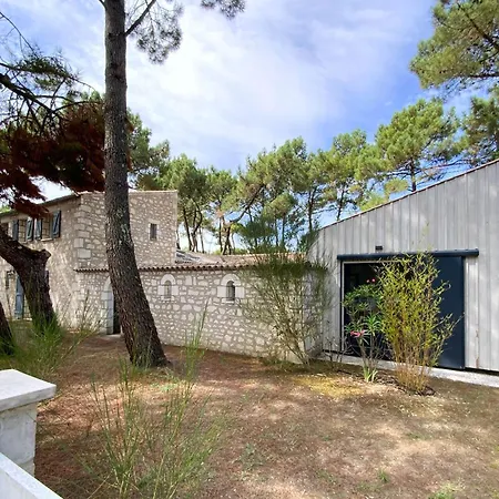 Charentaise Avec Piscine Privee - Jusqu'a 12 Pers. - Fr-1-705-89 * Les Mathes
