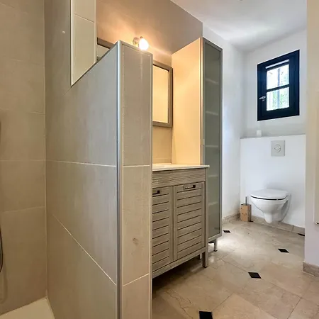 Charentaise Avec Piscine Pour 12 Dans Parc Residentiel - Fr-1-705-89 ヴィラ レ・マトゥ