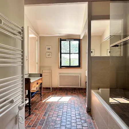 Charentaise Avec Piscine Pour 12 Dans Parc Residentiel - Fr-1-705-89