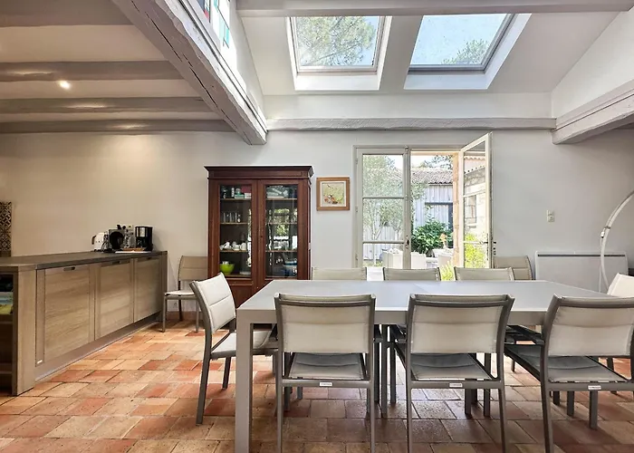 Villa Charentaise Avec Piscine Pour 12 Dans Parc Résidentiel - Fr-1-705-89 Les Mathes