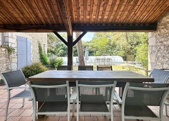 Charentaise Avec Piscine Pour 12 Dans Parc Résidentiel - Fr-1-705-89